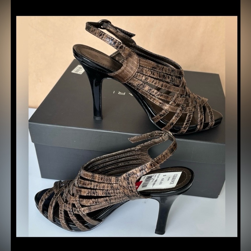 Tahari Tippi Strappy Peep Toe Heeled Sandals Ankle Strap Bronze Brown Sz. 6 NIB